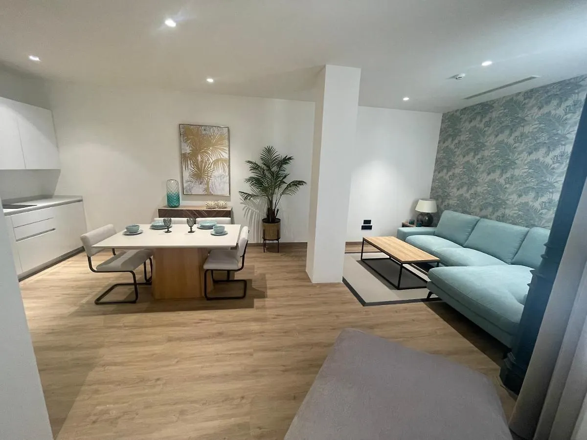 Suites Chinitas Малага Апартаменты