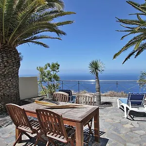 https://bungalow-moijama-el-drago.in-canary-islands.com
